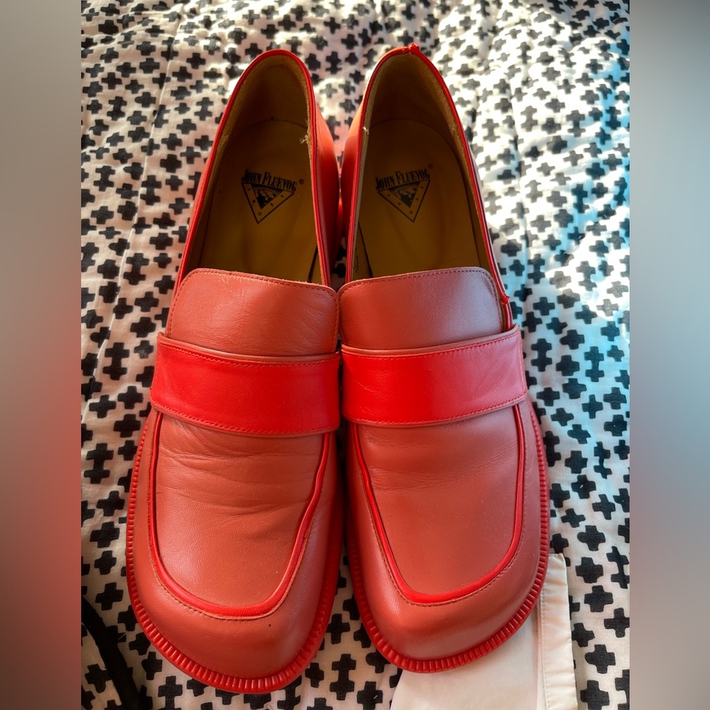 John Fluevog, healed shoe, super comfortable soul worn once